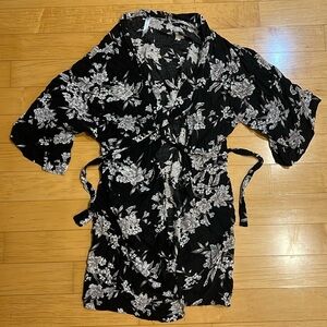 Spiritual Gangster Robe One Size Grey/Black Flowers